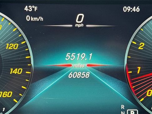 Used 2022 Mercedes-Benz GLC 300 image 42