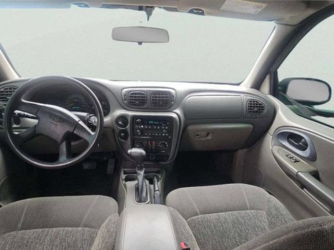 Used 2003 Chevrolet TrailBlazer LS w/ Preferred Equipment Group AWD/4WD image 8