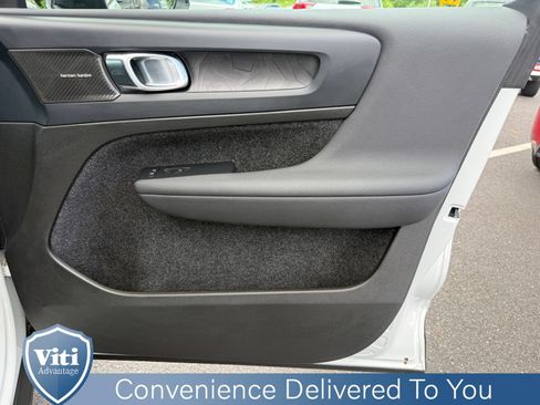 Certified 2023 Volvo XC40 Recharge Ultimate w/ Protection Package Premier AWD/4WD image 29