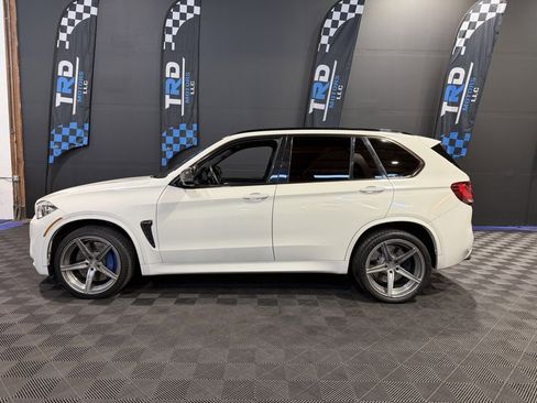 Used 2015 BMW X5 M image 2