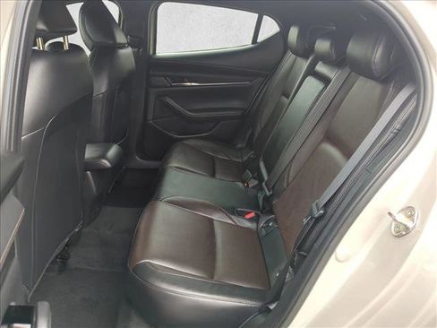 Used 2024 MAZDA MAZDA3 s image 19