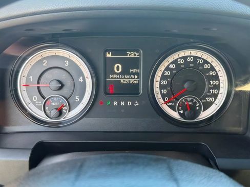 Used 2015 RAM 3500 Tradesman w/ Chrome Appearance Group image 35