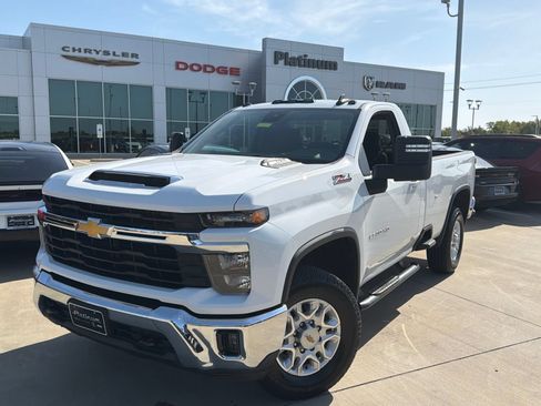 Used 2025 Chevrolet Silverado 2500 LT AWD/4WD image 1