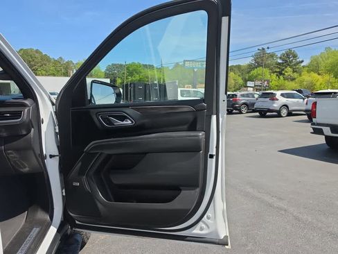 Used 2022 Chevrolet Tahoe Z71 image 25