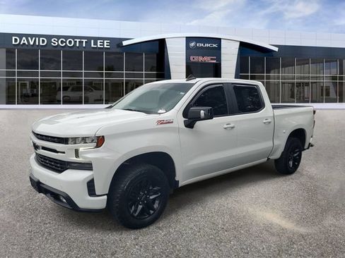 Used 2021 Chevrolet Silverado 1500 RST w/ Safety Package AWD/4WD image 2