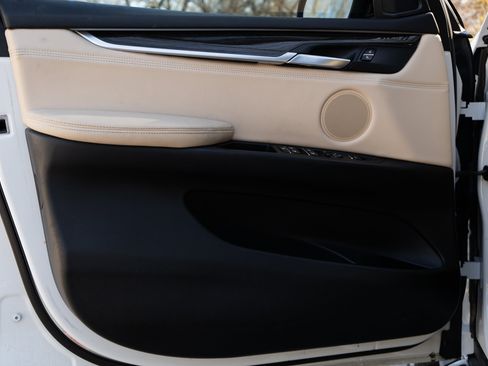 Used 2017 BMW X5 xDrive35i image 35