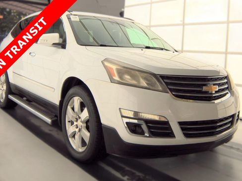 Used 2017 Chevrolet Traverse Premier FWD image 5
