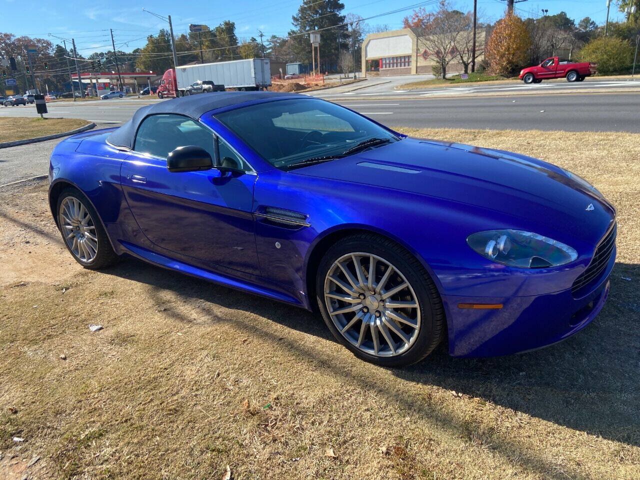 Used 2010 Aston Martin V8 Vantage Roadster RWD image 7