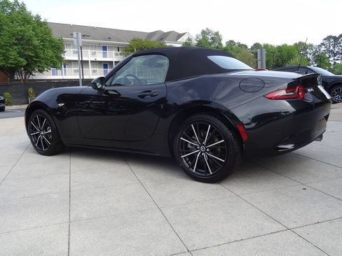 New 2026 MAZDA MX-5 Miata Grand Touring w/ Weather Package RWD image 30