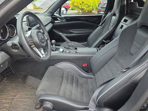 Used 2023 MAZDA MX-5 Miata Club w/ Brembo/BBS Recaro Package RWD image 5