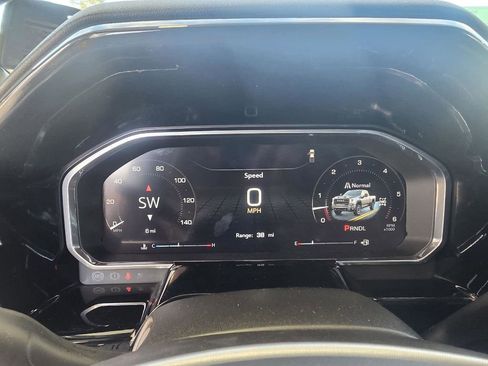New 2026 GMC Sierra 2500 SLE w/ SLE Value Package; AWD/4WD image 19