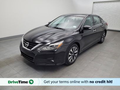 Used 2017 Nissan Altima 2.5 SL w/ 2.5 Technology Package
