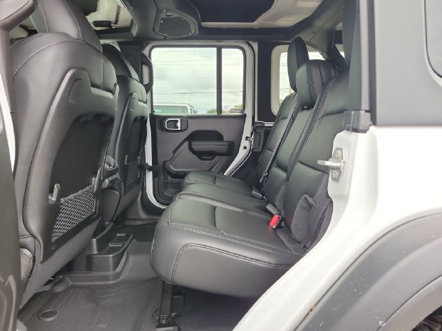 New 2027 Jeep Wrangler Unlimited Rubicon 392 AWD/4WD image 8