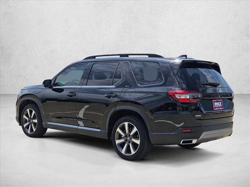 Used 2023 Honda Pilot Elite image 9