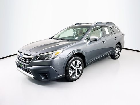 Used 2020 Subaru Outback Touring XT AWD/4WD image 3
