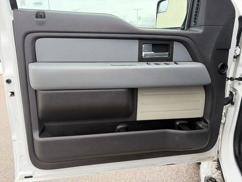 Used 2013 Ford F150 XLT w/ Luxury Equipment Group image 16
