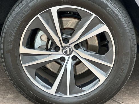 Used 2023 Lexus RX 350 Premium w/ Accessory Package AWD/4WD image 33