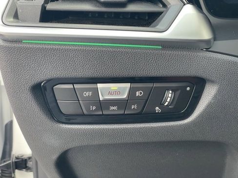 Certified 2023 BMW 430i xDrive Convertible w/ Premium Package image 13