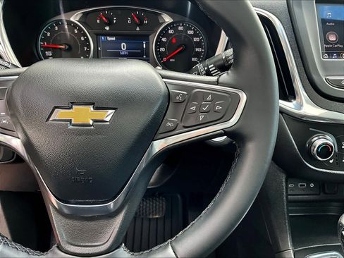 Used 2024 Chevrolet Equinox LT AWD/4WD image 25