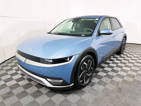 Used 2024 Hyundai Ioniq 5 SEL image 7