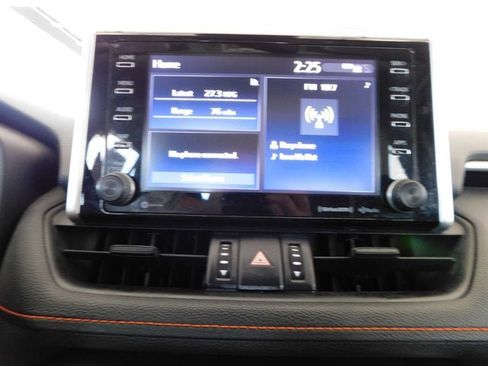 Used 2021 Toyota RAV4 Adventure image 19