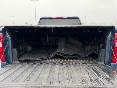 Used 2024 Chevrolet Silverado 1500 LT AWD/4WD image 39