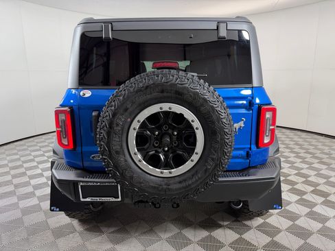 Used 2022 Ford Bronco Badlands w/ Sasquatch Package AWD/4WD image 9