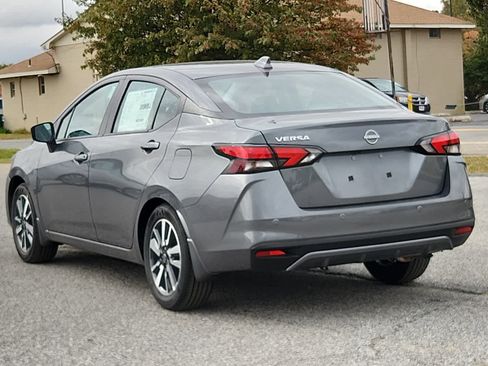 New 2025 Nissan Versa SV image 4