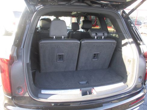 Used 2021 Cadillac XT6 Premium Luxury image 14