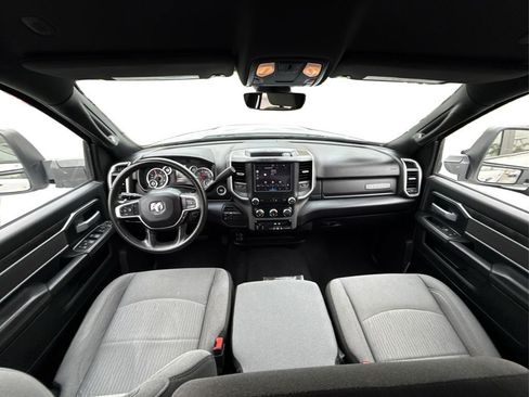 Used 2024 RAM 3500 Big Horn AWD/4WD image 28