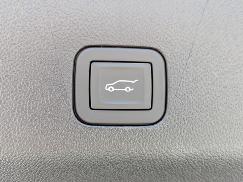 New 2026 Chevrolet Tahoe RST image 7