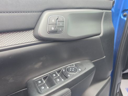 Used 2025 Ford Ranger Raptor AWD/4WD image 17