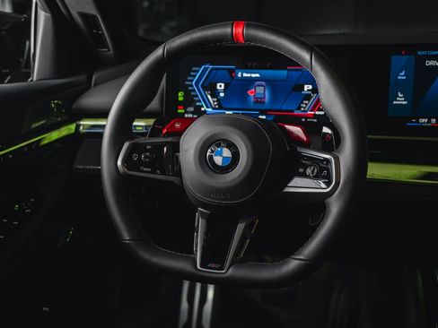 Used 2026 BMW M5 w/ Carbon Package image 56