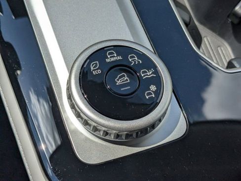 New 2026 Mitsubishi Outlander SE FWD image 29