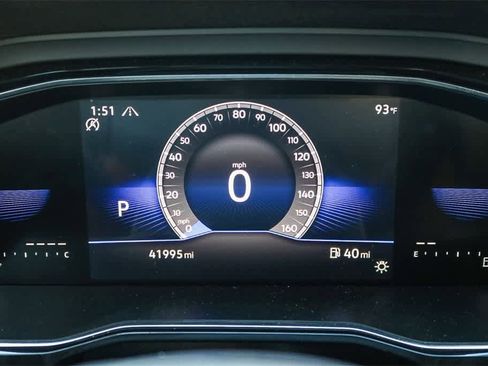 Used 2024 Volkswagen Jetta SE image 24