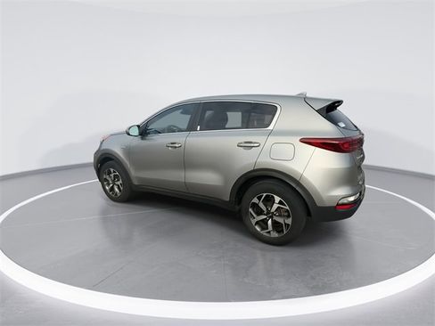 Used 2021 Kia Sportage LX image 6