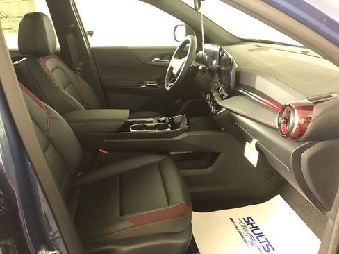 New 2026 Chevrolet Equinox RS image 21