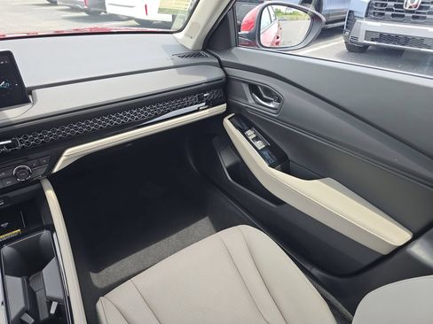 Certified 2025 Honda Accord Touring image 12