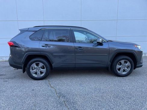 Used 2025 Toyota RAV4 XLE image 5