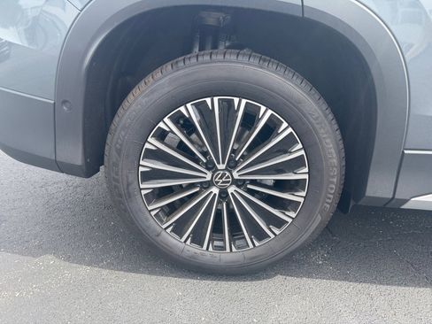 New 2026 Volkswagen Tiguan S FWD image 23