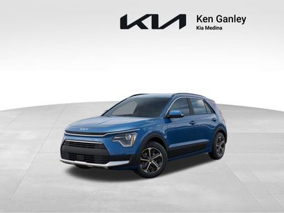 New 2025 Kia Niro EX