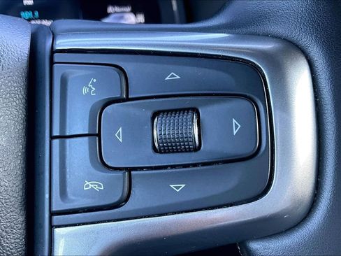 Used 2023 Chevrolet Tahoe LT w/ Luxury Package image 26