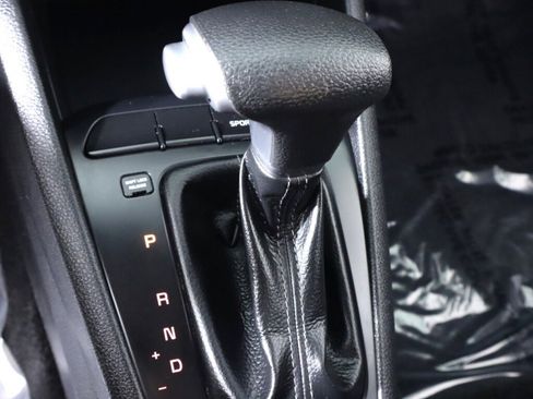 Used 2020 Kia Rio S image 23