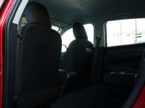 Used 2015 Mitsubishi Outlander Sport ES image 31