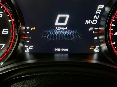 Used 2016 Dodge Charger R/T w/ Navigation & Travel Group RWD image 8