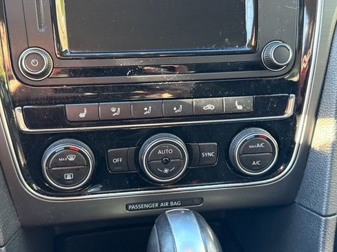 Used 2017 Volkswagen Passat 1.8T R-Line image 25