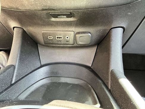 Used 2022 Chevrolet Malibu LS FWD image 18