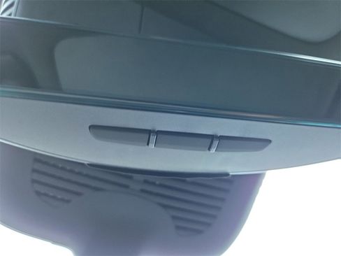 Certified 2025 Mercedes-Benz GLB 250 image 26