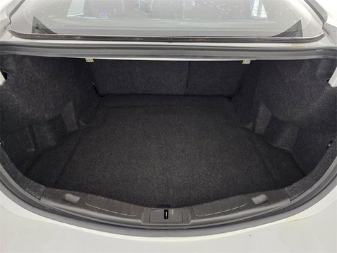 Used 2015 Ford Fusion SE image 17