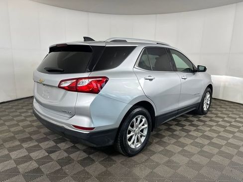 Used 2020 Chevrolet Equinox LT image 3